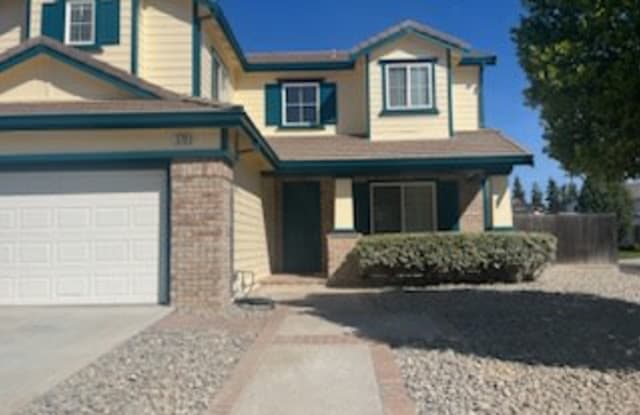 576 Glenbriar Cir - 576 Glenbriar Circle, Tracy, CA 95377