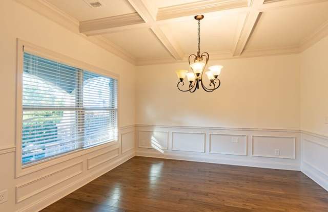 196 Towns Walk Drive Gallery 4