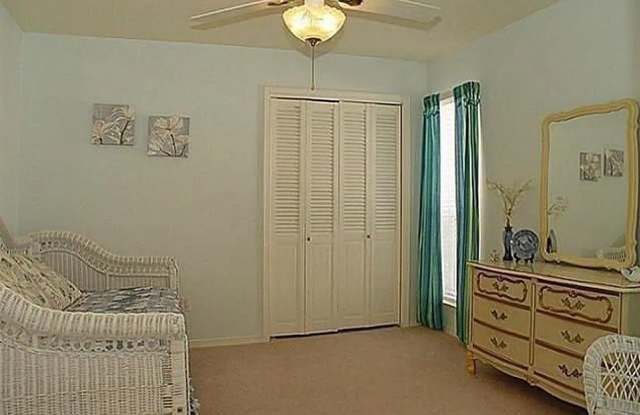 16105 Longvista Drive Gallery 3