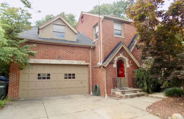 21216 N Park Dr. - 21216 North Park Drive, Fairview Park, OH 44126