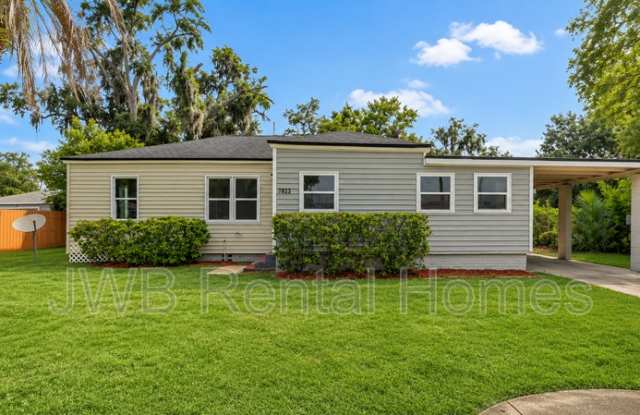 7823 Paul Jones Dr photos photos