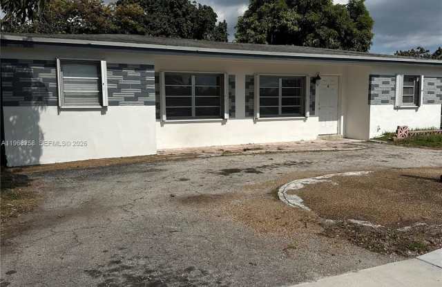 6301 Mayo St photos photos