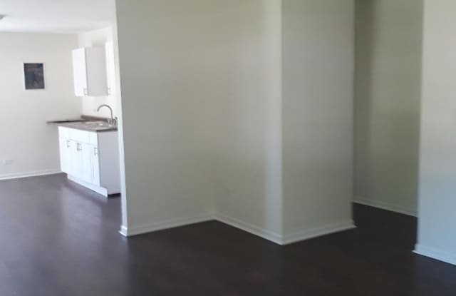 1822 Sauk Trail Gallery 3