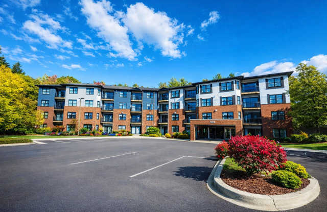 Brook Hill Apartments photos photos