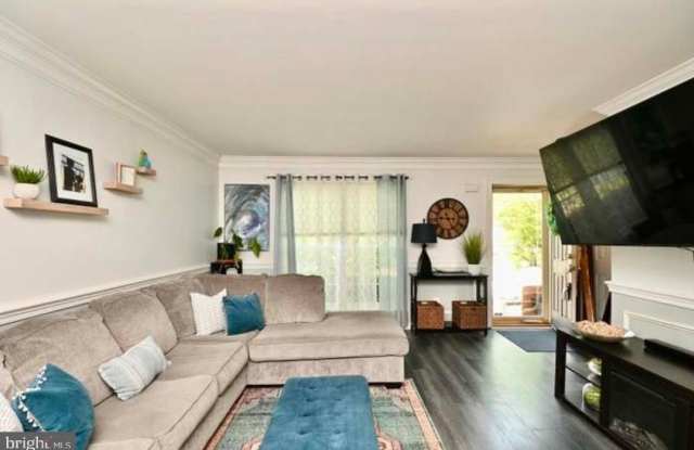 16889 TOMS RIVER Loop Gallery 3