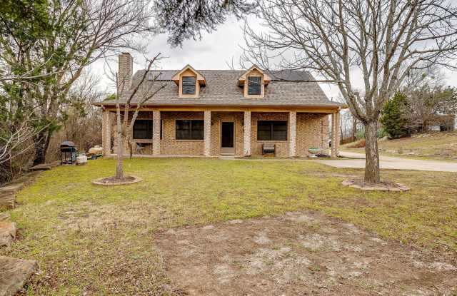 Country Living- Half Duplex- 3 Bed, 2 Bath Ranch Style Home- All Basic Bills Paid- Weatherford ISD- 76087 photos photos