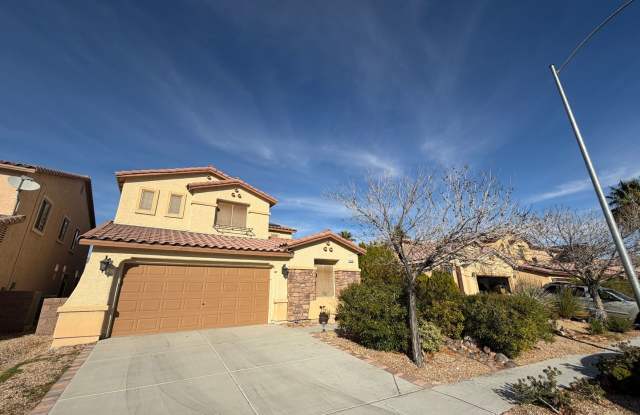 4 bedroom plus 1 bedroom casita! photos photos