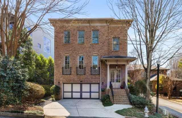 540 Woodall Avenue NE photos photos