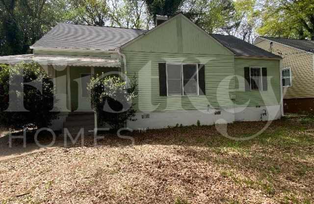 390 Hillside Drive Southwest photos photos