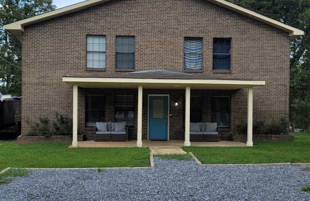 28 Walnut Ln photos photos 28 Walnut Ln photos photos