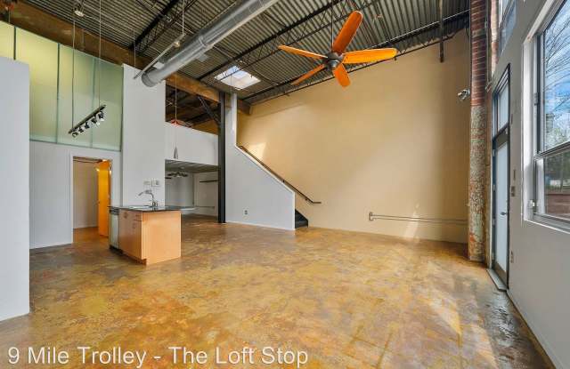 195 Arizona Ave. NE # 118 Gallery 4