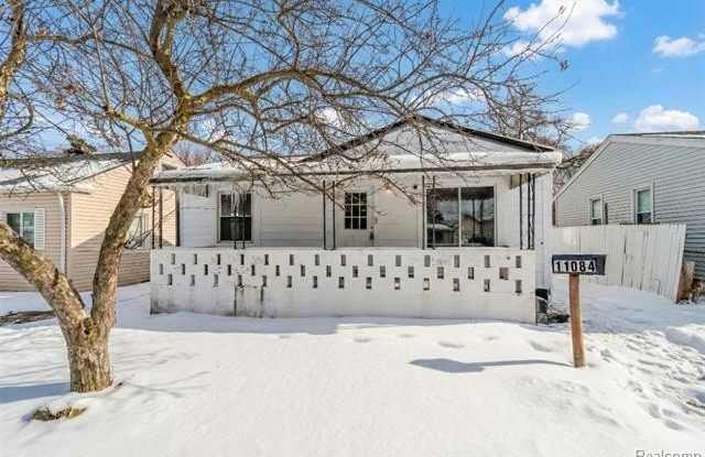 11084 Cadillac Avenue photos photos