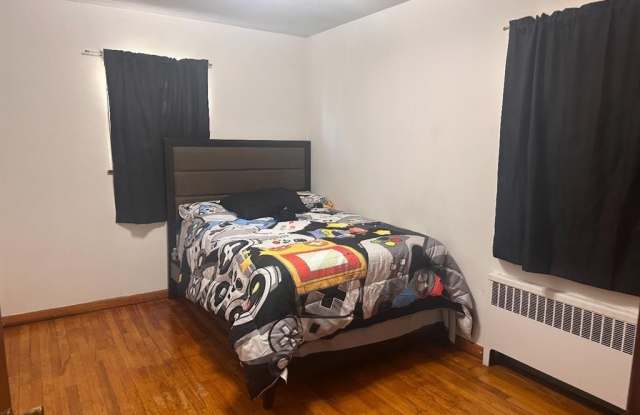 239 Riverview Gallery 4