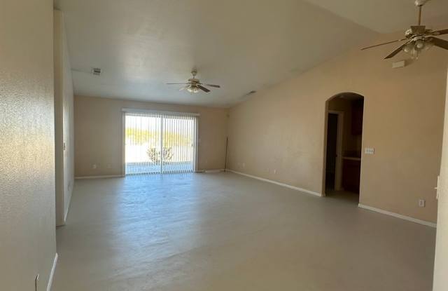 4 bedroom home close to Joshua Tree National Park! photos photos