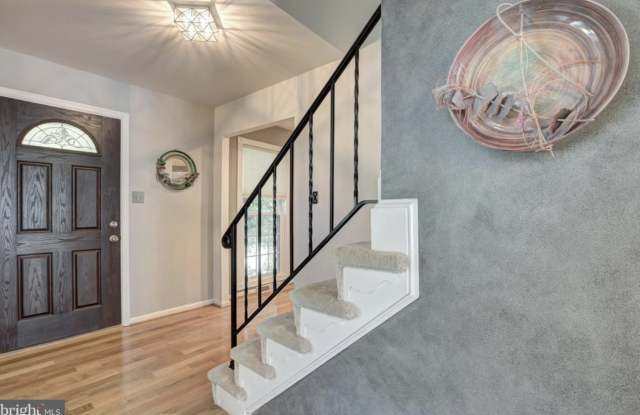 4810 Tabard Place Gallery 3
