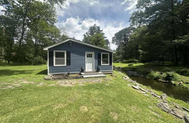 323 Smith Hill Road photos photos