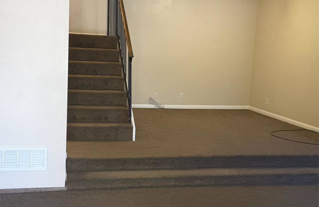 3230 Shadowbrook Drive Gallery 4