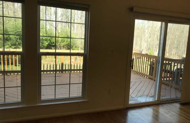 18461 Sierra Springs Gallery 3