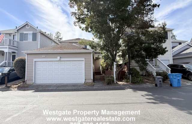 Beautiful Home in McNear Landing, 3 Bedroom/3 Bath Gallery 3