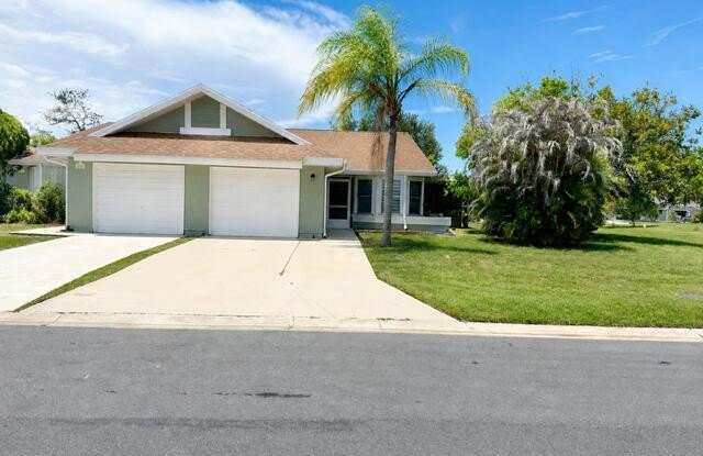 1478 SE Larkwood Circle Gallery 2
