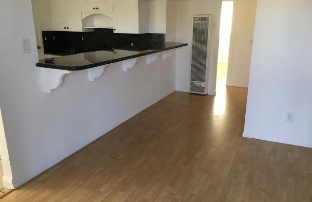 24221 Island Ave Gallery 2