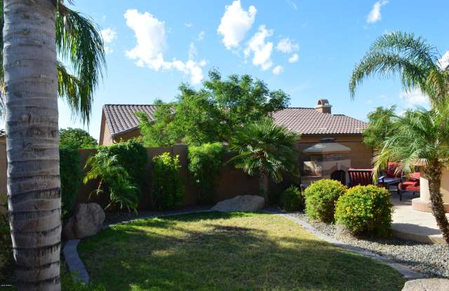 12061 W MINER Trail Gallery 3