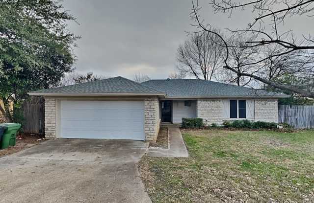 445 Hillside Dr photos photos 445 Hillside Dr photos photos