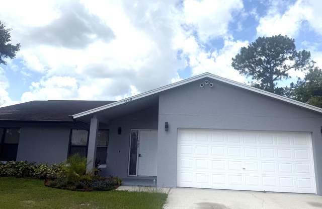 Single Family home in Poinciana photos photos