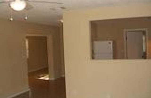 4638 Herta Rd Gallery 2