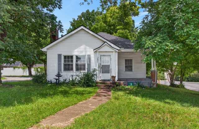 2 Bedroom Home For Rent 1 Block From APSU! photos photos 2 Bedroom Home For Rent 1 Block From APSU! photos photos