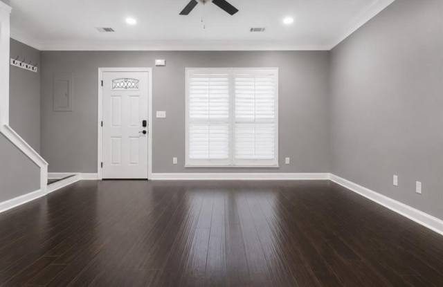 3539 Mount Vernon Circle Gallery 2