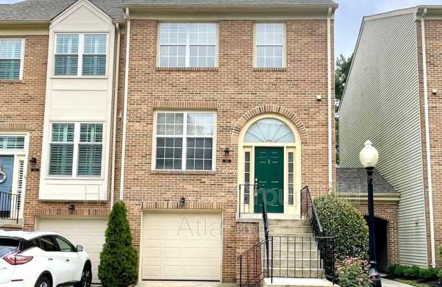 313 Cloudes Mill Drive - 313 Clouds Mill Drive, Alexandria, VA 22304