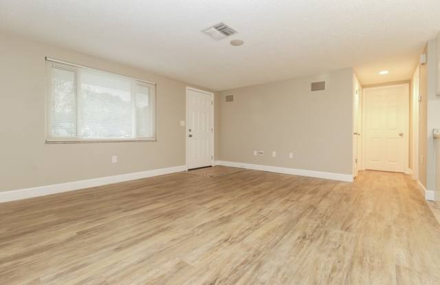 11828 Oceanside Drive Gallery 4