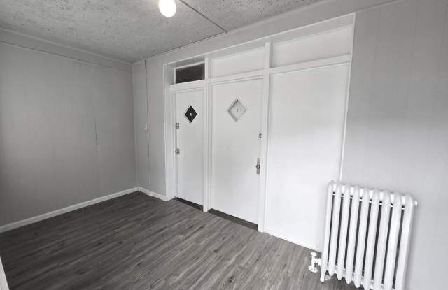 259 W RUSCOMB Street Gallery 3