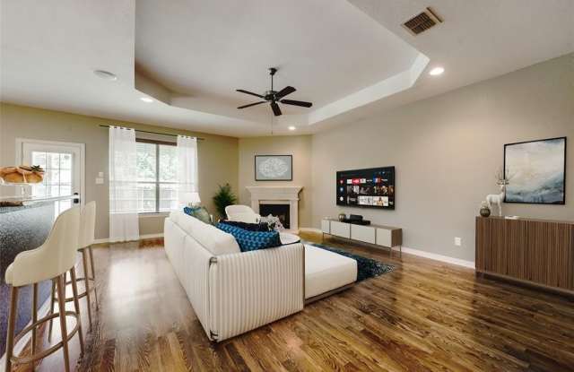 2206 Creek Side Drive photos photos