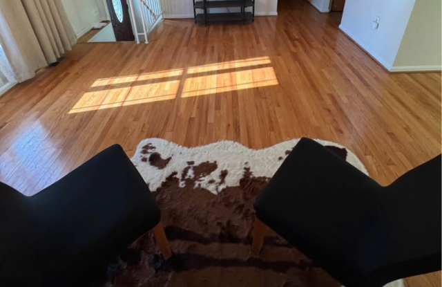 2014 Ritchie Road - 6 Gallery 4