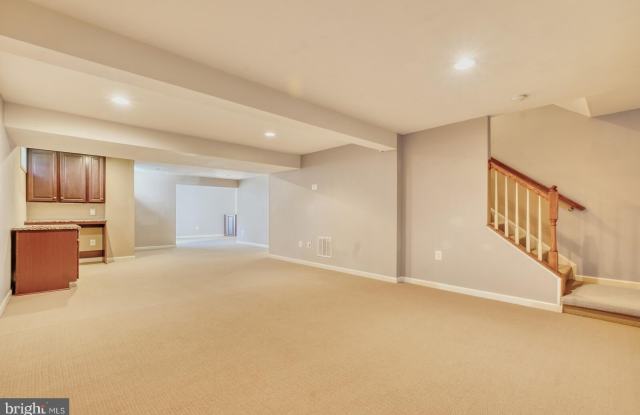 42245 SWEET COURT - 42245 Sweet Court, South Riding, VA 20152