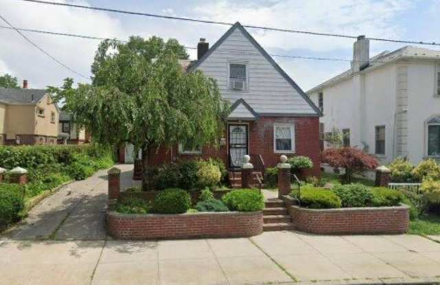 210-10 56TH Avenue unit: 2Fl photos photos