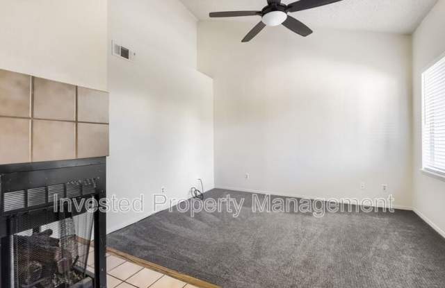 6001 S Yosemite St Gallery 2
