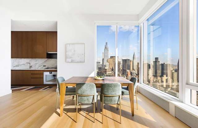 15 East 30th Street Gallery 1