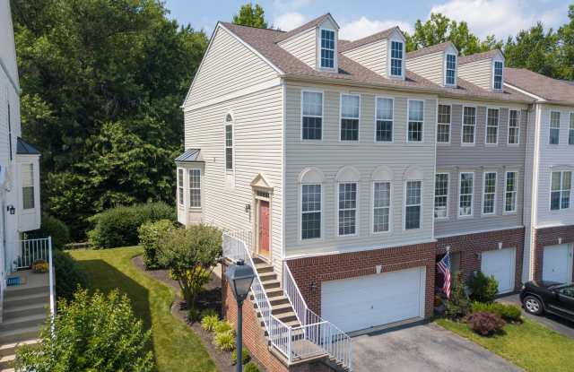 536 East Boxborough Drive photos photos