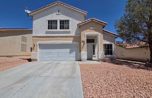 3 Bedroom Home with New Carpet Upstairs & Spacious Backyard photos photos