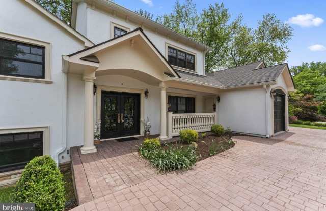 5844 BERMUDA Court Gallery 2