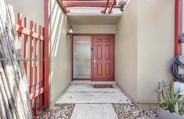1281 W Fairway Rd Gallery 2