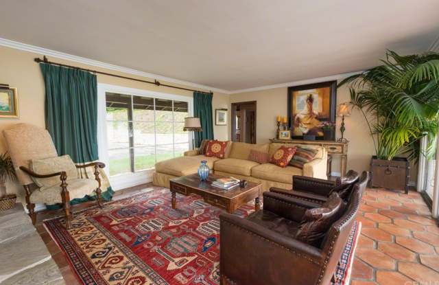 24 Narcissa Drive Gallery 3