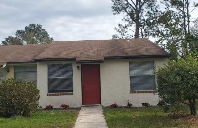 1325 SOLAR Circle unit: C - 1325 Solar Circle, Lakeside, FL 32065