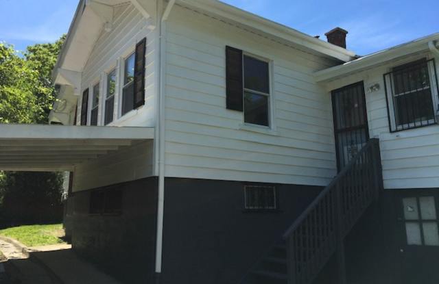 Charming Two Bedroom Gem in West Cincy! photos photos