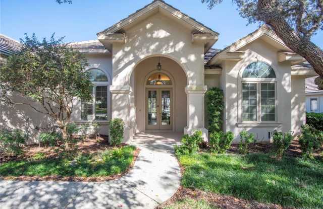3033 N Caves Valley Path Gallery 3