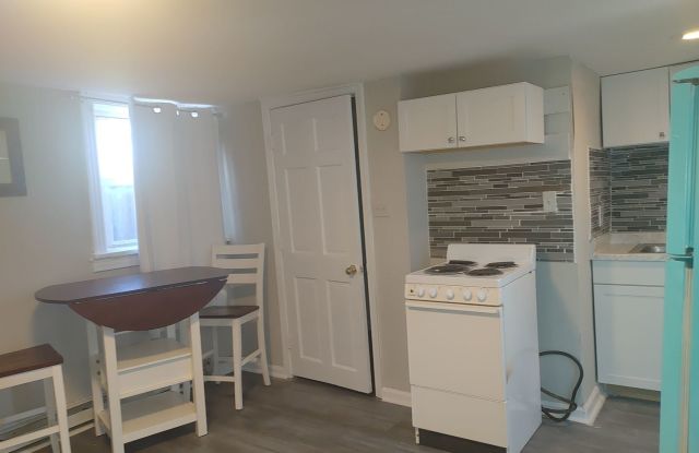 306 Hollywood Avenue - Unit A - 306 Hollywood Avenue, Hampton, VA 23661