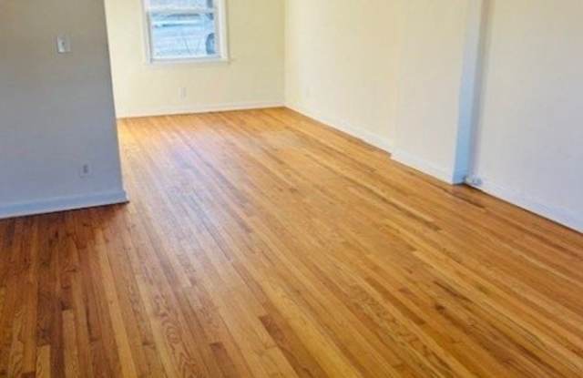 60 Dekalb Pl photos photos